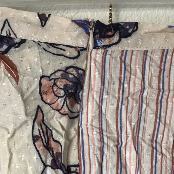 ❌donated❌Floral faux wrap and striped skirt - Picture 9 of 11